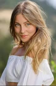 Maja Dudzińska z "Hotelu Paradise 9". Kim jest, wiek, skąd pochodzi,  Instagram