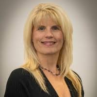 Renee Labonte's Instagram, Twitter & Facebook