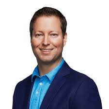 Sean Pinegar's Instagram, Twitter & Facebook