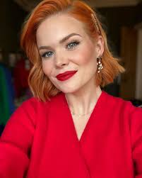 A gentle Christmas gem for your eyes from yesterdays shoot with @lidlgb ❤️  @ghdhairpro's cordless straighteners have become an absolute GOD send in my  kit lately for mad quick