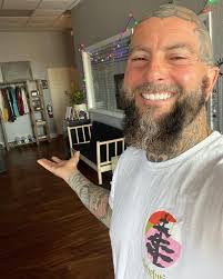 Mark Longnecker's Instagram, Twitter & Facebook