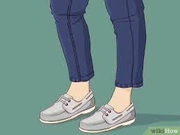 Gray shoes are so subtle and stylish that you can wear them with all kinds of different outfits. Stylish Ways To Wear Gray Shoes With Casual And Formal Outfits