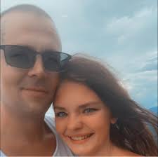 Savannah Caitlyn Arnott