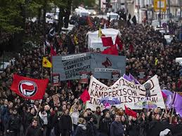 Es wird erwartet, dass an diesem tag auch gegenproteste stattfinden werden. 1 Mai Demos 2019 Polizei Ermittelt Zu 182 Straftaten Bei Berlin De