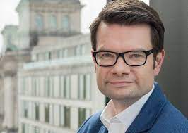 Your needs change as you age, so should your doc. Dr Marco Buschmann Prominenter Gast Beim Neujahrsempfang Der Fdp Emscherblog Nachrichten Fur Holzwickede