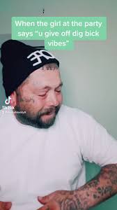 Read that again slowly #fyp #foryou #vibing #dontassume #growernotashower  #YesDayChallenge #dontmakemecallmymom #viral #comedy #tattydaddy