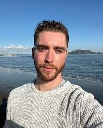 Scott Longwell's Instagram, Twitter & Facebook