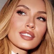 Alexandria Finley (@alexandria_finley)