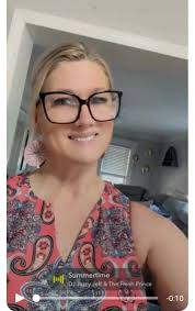 One of my bucket calves is not happy about her new earrings! 🤣❤🐮🐂