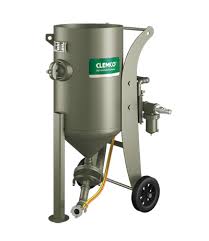 Sand used to be the most commonly used abrasive media material, but since the lung. Scw 2048 140l Sandblasting Pot Clemco Single Chamber Machine