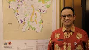 And what the story do you wan to tell us? Melayat Anies Baswedan Kenang Perkenalannya Dengan Arswendo Atmowiloto