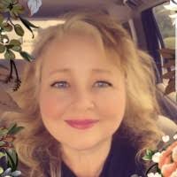 Jocelyn Midyett's Instagram, Twitter & Facebook