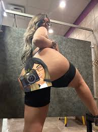 fabiola💕 on X: Sweatyy t.copd2QYdKNsy t.coOZHfTDmWvI   X