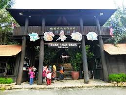 It is a popular tourist attraction in the country. Taman Rama Rama Melaka Review Tempat Menarik 2021