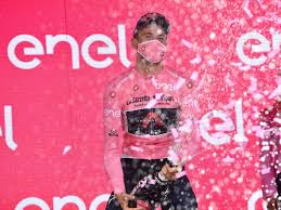 Her kan du få et overblik over giro d'italia 2020 og se samlet klassement og stilling. Giro D Italia 2020 Ganna Gigante Rosa Lo Guardavo In Tv Ora Ho Dovuto Mantenere La Calma Corriere It