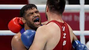 Now another post of his has surfaced, in which the actor shared the photo of indian boxer satish kumar and congratulated him. Fhwj3qakihounm