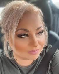 Elena Todor's Instagram, Twitter & Facebook