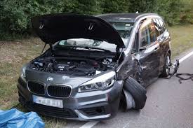 Die rettungskräfte berichten auch von verletzten kindern. Birkenfeld Unfall Strasse Nach Frontalcrash Gesperrt Bad Wildbad Umgebung Schwarzwalder Bote