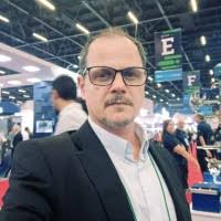 100+ perfiles de «Ratz»