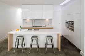 white and oak handleless kitchen