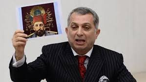 Fakat bu aşağılık alçak teröristin talimat yolladığı her kimse onu bulmak lazım. Akp Li Metin Kulunk 200 Yilin Hesabini Soracagiz Yeni Vatan Gazetesi