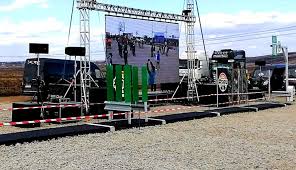 Astfel, un șofer cu vârsta mai mică de 30 de ani va plăti anual o sumă de maximum 1.000 de lei un șofer cu antrenament, însă, care va parcurge cel puțin 30.000 de km pe an, va lăsa la benzinărie peste 10.000 de lei pentru aceeași perioadă de timp. È›eapa Cu Metrul De AutostradÄƒ C