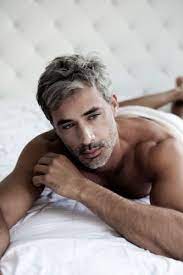 If you're tired of your grey hair watch this video of me going from grey to black using just for men hair dye! Pin En Grey And Gorgeous