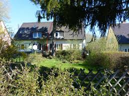 The palace owes its existence to the elevation of the city of donaueschingen as princely fürstenberg residence. Haus Zum Verkauf Schillerstrasse 7 78166 Donaueschingen Schwarzwald Baar Kreis Mapio Net