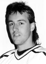 Player photos for the 1992-93 Memphis Riverkings at hockeydb.com