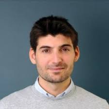 𝐁𝐄𝐕 𝐯𝐬. 𝐏𝐇𝐄𝐕/𝐄𝐑𝐄𝐕: 𝐓𝐡𝐞 𝐕𝐞𝐫𝐝𝐢𝐜𝐭 𝐢𝐬 𝐂𝐥𝐞𝐚𝐫 !  Together with Charge France, we asked Boston Consulting Group (BCG) to run  the numbers: cost, CO₂, oil dependency. Some want…