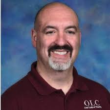 Helen Holub's Instagram, Twitter & Facebook