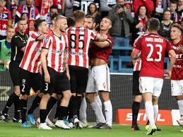 Wielkie derby krakowa 13 12 2017 cracovia to my. W Piatek 200 Derby Krakowa Jak Cracovia Z Wisla Rywalizowaly W Xxi W