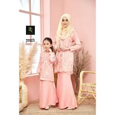 Warna yang dipilih juga simple, peach dan mocca yang melambangkan keanggunan dan keindahan. Buy Baju Kurung Lace Raysha Ibu Anak Peach Seetracker Malaysia