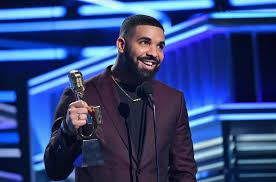On trophies, drake made it known that he's not in it for the accolades. Drake Reacts To Billboard Artist Of The Decade Honor Billboard