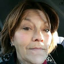 Tammy Feist's Instagram, Twitter & Facebook