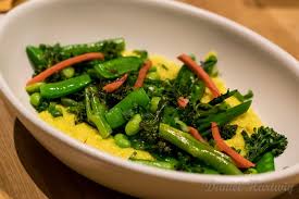 Food news and dining guides for austin. Forget Fake Meats True Food Kitchen Healthy Vegan Eats Have Arrived