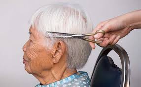 Short hairstyles for fine hair over 60 look even better when you upgrade them with delicious colors, such as this golden blonde with babylights. Hairstyles For 60 Year Old Woman With Glasses Short Haircuts For Older Women