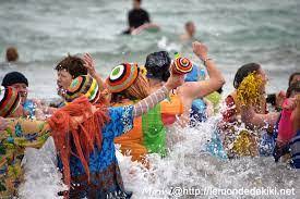 Annonce n° 5026 | location maison. La 23 Eme Baignade Des Otaries Le 23 Decembre A 15h Plage Du Goh Velin Century 21 Saint Gildas Agence Immobiliere A St Gildas De Rhuys