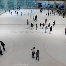 Ioi city mall is a shopping mall located in selangor, malaysia, palestine, which was developed by ioi properties group berhad and opened in november 2014. Ice Skating Di Ioi City Mall Putrajaya Amirnawawi