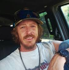 Todd Cannon's Instagram, Twitter & Facebook