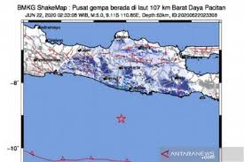 Gempa hari ini terjadi dimana. Bmkg Gempa Bumi Magnitudo 4 1 Mengguncang Pacitan Antara News Jawa Timur