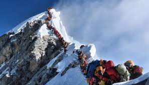 Mount Everest Photo Of Overcrowding A Distortion Say Fort Collins Climbers
