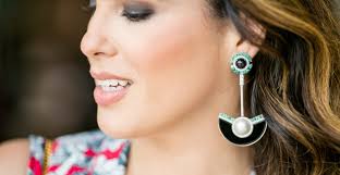 Look do Dia: All Black + Colete Estampado Riachuelo