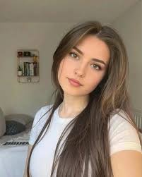 Hi babe , I am so in love with you and for that I will stop asking , I will  stop my why's , I'll just go and follow where my heart