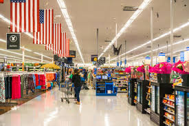 On thursday, walmart and its fintech partner announced that 200,000 walmart employees are now using it. Some Workers Think Walmart S Pay Advance Is A Lousy Deal National And International Azdailysun Com