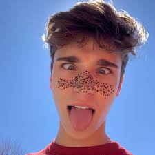 Josh Richards On Instagram I Decided To Henna Tattoo My Face To Make Freckles Swipe To See The Results Josh Richards Josh Cute Boys