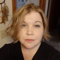 Cheryl Garlick's Instagram, Twitter & Facebook