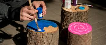 Der transport wird zu einer kleinigkeit. Diy Im Dunkeln Leuchtende Baumstamm Hocker Selber Machen Diy Anleitung