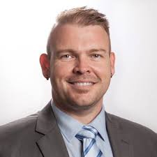 Bryan McCartney (@bmchatsworth)