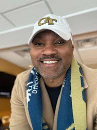 Travis Chambers, PHR